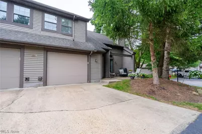 1233 Red Tail Hawk Drive, Boardman, OH 44512 - Photo 23