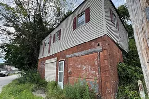509 Columbus Ave, Martins Ferry, OH 43935 - Photo 11