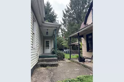 509 Columbus Avenue, Martins Ferry, OH 43935 - Photo 3