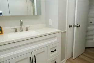 1426 W 39th St, Lorain, OH 44053 - Photo 29
