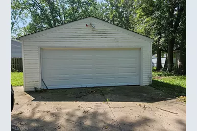 5536 Pleasant Avenue, North Ridgeville, OH 44039 - Photo 3