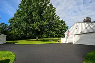2180 N Revere Rd, Akron, OH 44333 - Photo 9