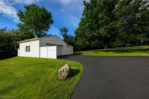 2180 N Revere Rd, Akron, OH 44333 - Photo 45