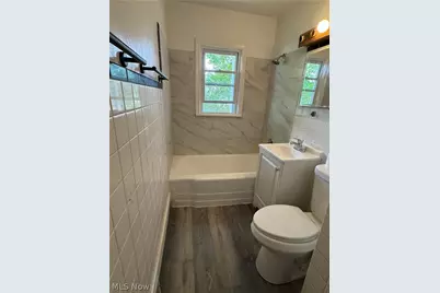 1445 Burkhardt Avenue, Akron, OH 44301 - Photo 13