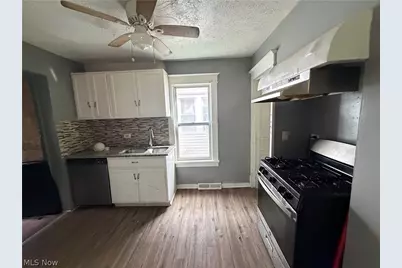3303 W 123rd Street, Loveland, OH 44111 - Photo 7