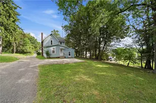 1512 Bonnot Pl NE, Canton, OH 44705 - Photo 31