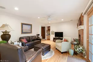 7001 Grafton Rd, Valley City, OH 44280 - Photo 9
