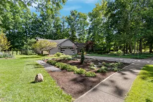 870 Beechwood Dr, Medina, OH 44256 - Photo 39