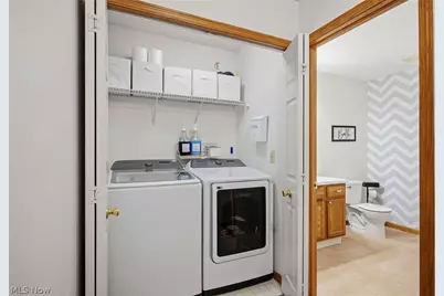 1138 Oxford Circle, Akron, OH 44312 - Photo 21