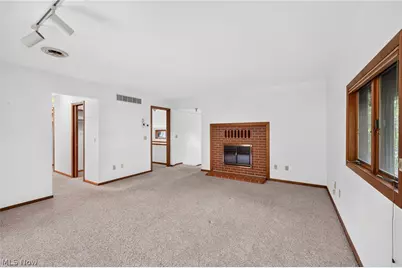 340 Edgemeer Place, Oberlin, OH 44074 - Photo 27