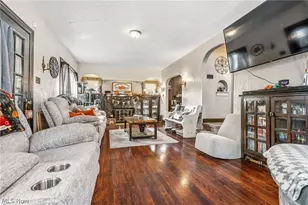 2409 Lake Rd Blvd NW, Canton, OH 44705 - Photo 5