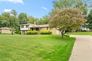 2591 Woodview Rd, Uniontown, OH 44685 - Photo 3
