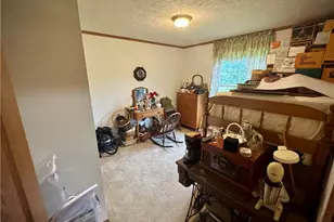 1886 N Pricetown Rd, Diamond, OH 44412 - Photo 11