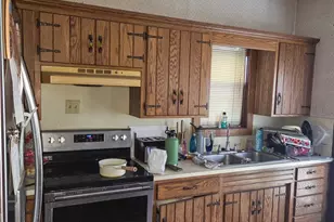 111 High St, Freeport, OH 43973 - Photo 11