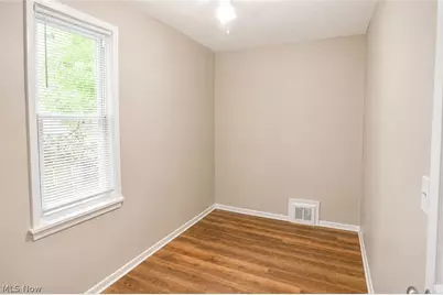 7410 Neville Avenue, Loveland, OH 44102 - Photo 13