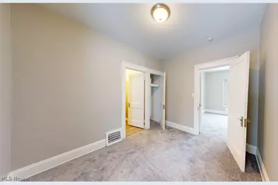 4500 W 39th Street, Loveland, OH 44109 - Photo 7