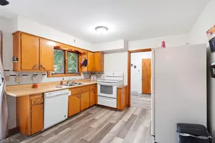 8919 Olde 8 Rd, Northfield, OH 44067 - Photo 5
