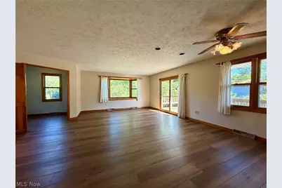 13047 Manor Drive, Chardon, OH 44024 - Photo 9