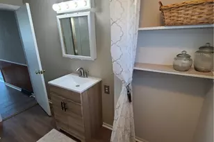 32 Market St, Mt Pleasant, OH 43939 - Photo 19