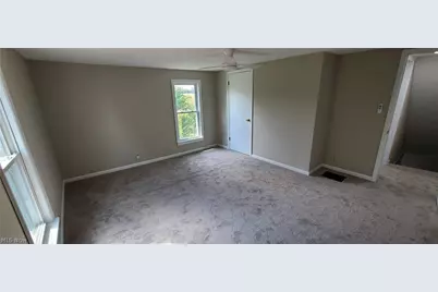 32 Market Street, Mt Pleasant, OH 43939 - Photo 21