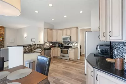 7607 Hawksfield Avenue NW, Canal Fulton, OH 44614 - Photo 21
