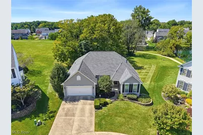 7607 Hawksfield Avenue NW, Canal Fulton, OH 44614 - Photo 9