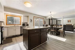 8238 N Casswell Cir NW, North Canton, OH 44720 - Photo 9