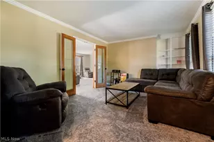 8238 N Casswell Cir NW, North Canton, OH 44720 - Photo 3