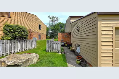 138 Kimrose Lane, Grandview Heights, OH 44147 - Photo 25