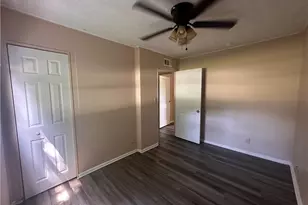 3877 Tacoma Ave, Lorain, OH 44055 - Photo 9