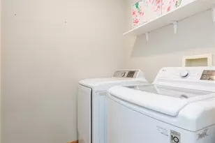 711 Bisson Ave, Akron, OH 44307 - Photo 15