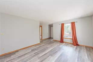 711 Bisson Ave, Akron, OH 44307 - Photo 3