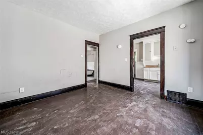 406 E 148th Street, Loveland, OH 44110 - Photo 21