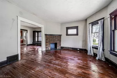 406 E 148th Street, Loveland, OH 44110 - Photo 5