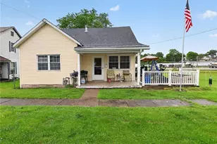 1403 Baird Ave, Cambridge, OH 43725 - Photo 1