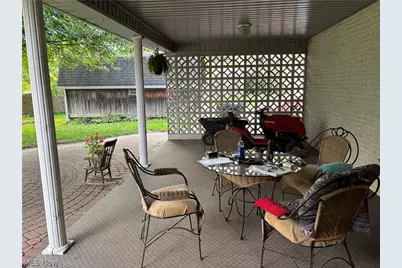 8854 1st Street NE, Mineral City, OH 44656 - Photo 5