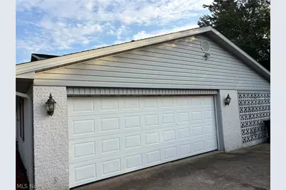 8854 1st Street NE, Mineral City, OH 44656 - Photo 3