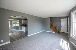 2415 Snyder Ave NE, Canton, OH 44714 - Photo 11
