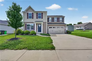2614 Bishop Oval, Barberton, OH 44203 - Photo 1