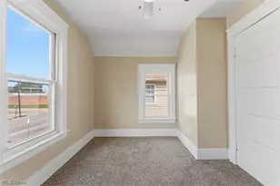 2217 Broadway, Lorain, OH 44052 - Photo 25