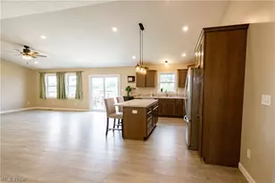 10916 Madlyn St NE, Bolivar, OH 44612 - Photo 11