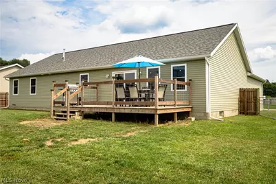 10916 Madlyn Street NE, Bolivar, OH 44612 - Photo 7