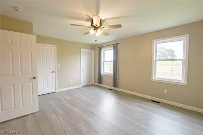 10916 Madlyn Street NE, Bolivar, OH 44612 - Photo 17