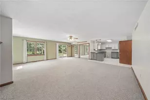 5818 Iva Dr, Akron, OH 44319 - Photo 15