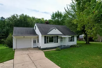 9934 Georgetown Street, Louisville, OH 44641 - Photo 3