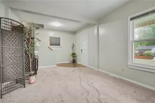 176 S Johnson Rd, Sebring, OH 44672 - Photo 5