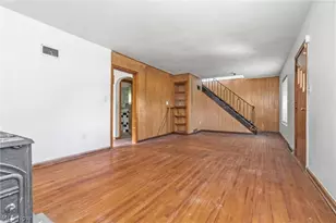 3849 Parkman, Worthington, OH 44470 - Photo 5