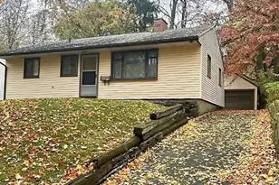919 Kickapoo Ave, Akron, OH 44305 - Photo 1