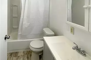919 Kickapoo Ave, Akron, OH 44305 - Photo 5