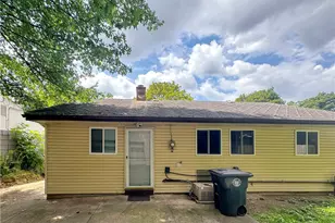 919 Kickapoo Ave, Akron, OH 44305 - Photo 11